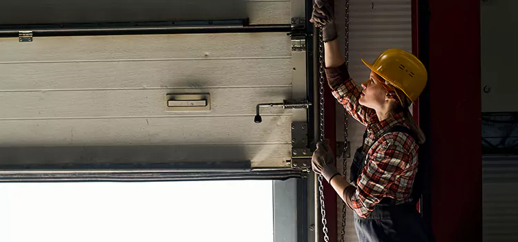 Addressing Common Garage Door Stoppage Issues in Watertown, SD